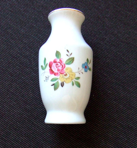 Kleine porzellanvase mit - kleine,