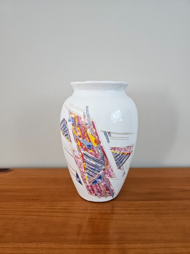 Vase weiß mit - , bunten