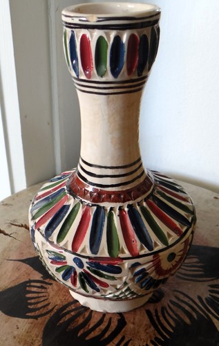 Tischvase bunt aus - , tonkeramik